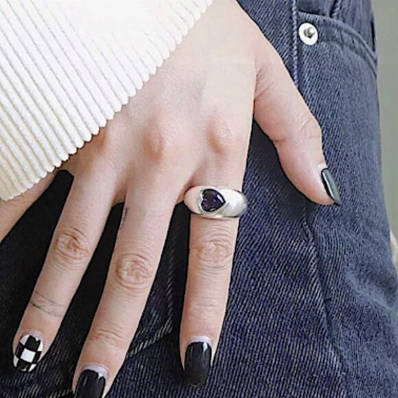 STERLING SILVER AMETHYST HEART RING - Picture 5 of 7